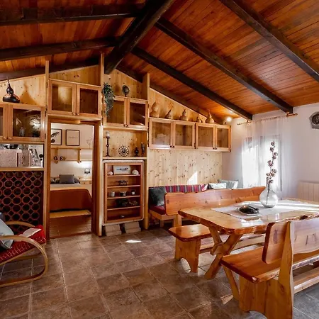 Stone House Anja Vela Luka