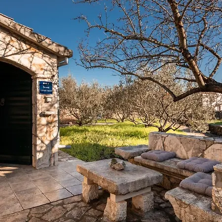 Ferienhaus Stone House Anja Vela Luka