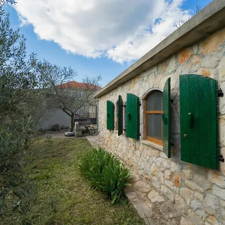 Holiday home Stone House Anja